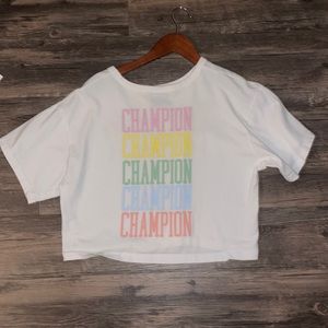Champion Cropped tee shirt